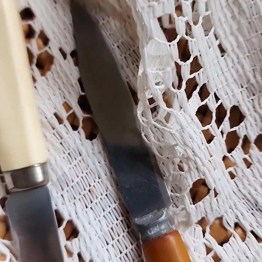 3 Vintage Knives